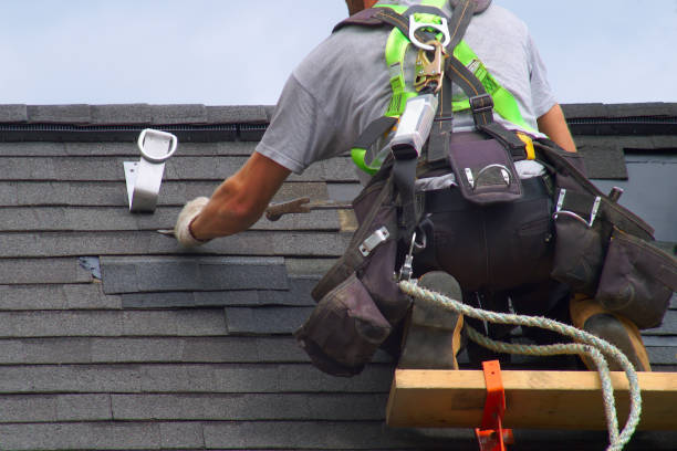 Roof Gutter Cleaning in Montara, CA
